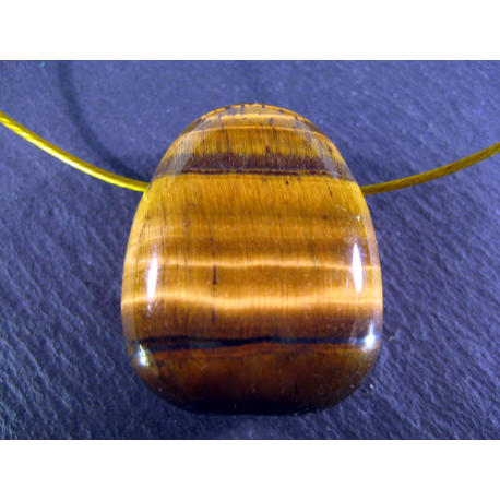 Pendentif galet percé - Oeil de tigre jaune